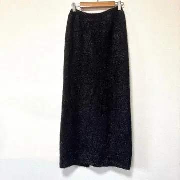 NEUNA 누나 슬릿 라메 롱 스커트