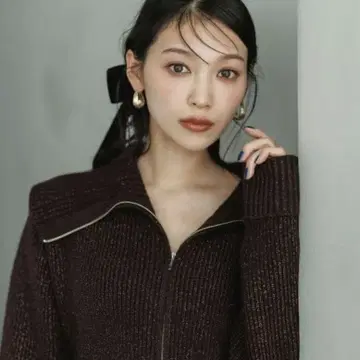 새상품급 마이 스트라다 하프 지퍼 니트 원피스