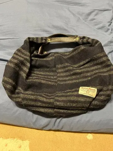Harris Tweed 스트라이프 토트백 이노벤