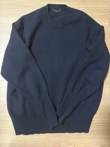 네이비 긴팔 니트 스웨터 저널 스탠다드