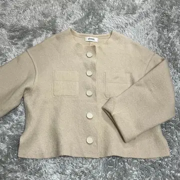 snidel 노카라 숏 기장 자켓