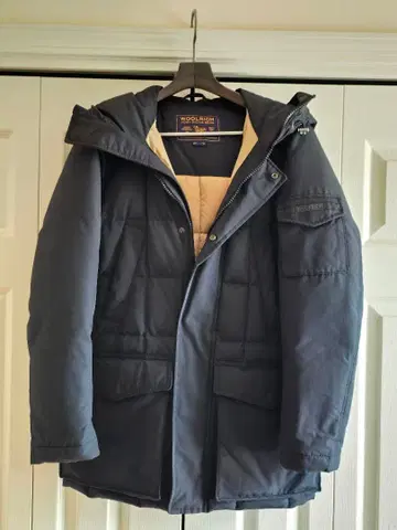 울리치 다운 코트