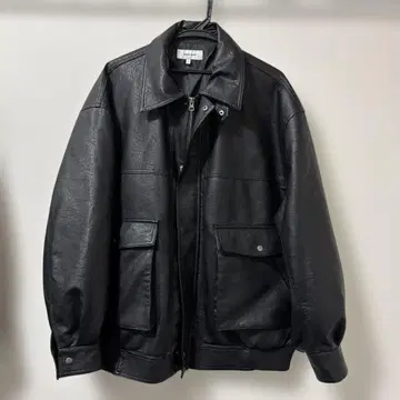MONO-MART 블랙 가죽 자켓 L 사이즈