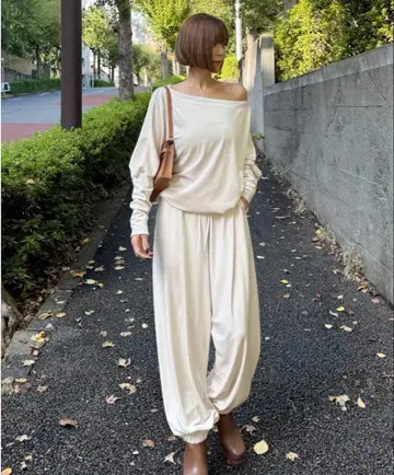 Cygne 시뉴 벨로아 상의, 팬츠 셋업