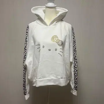 헬로키티 후드티 미사용 새상품 올풀림 있음