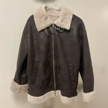 [ SALE ] mystic 다크 브라운 무스탕 코트