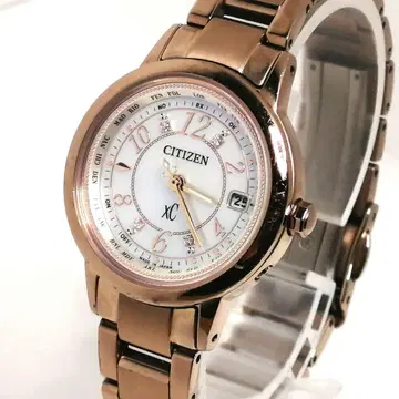 시티즌 XC 20주년 한정판 해피 플라이트 시계 4P 다이아 사쿠라