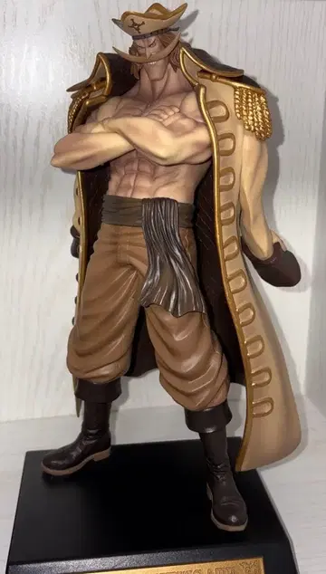 원피스 1번 복권 흰 수염 에드워드 뉴게이트 피규어 약 30cm