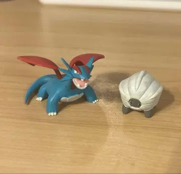 입체 포켓몬 도감 코모루 보만다 진화 라인