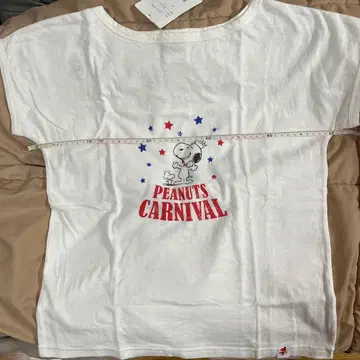 스누피 T셔츠 화이트 행사장 한정 상품