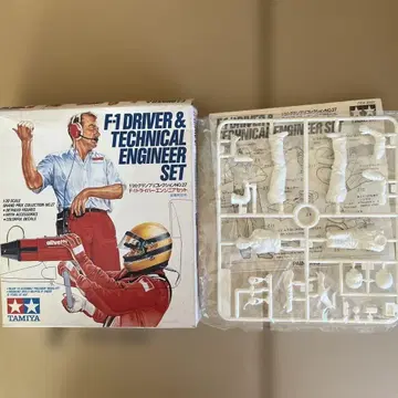 타미야 1/20 F-1 드라이버 엔지니어 세트