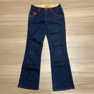 존 갈리아노 부츠컷 데님