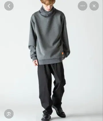 rehacer 드레이프 넥 펀치 스웨트 CS