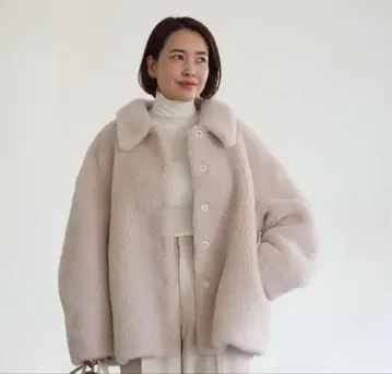 ohaga 무스탕 코트 25AW