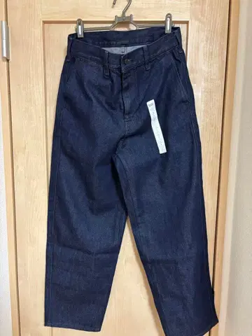 유니클로 와이드 테이퍼드 진 S 사이즈