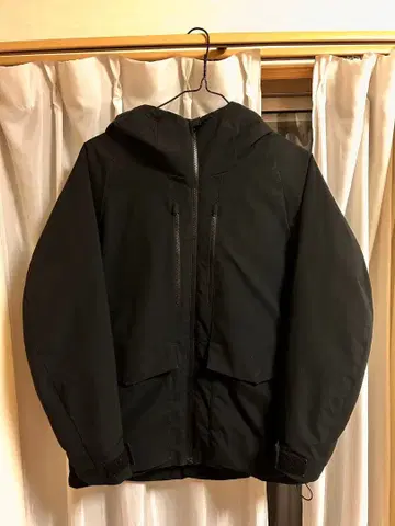 유니클로 하이브리드 다운 파카 2022 S 사이즈