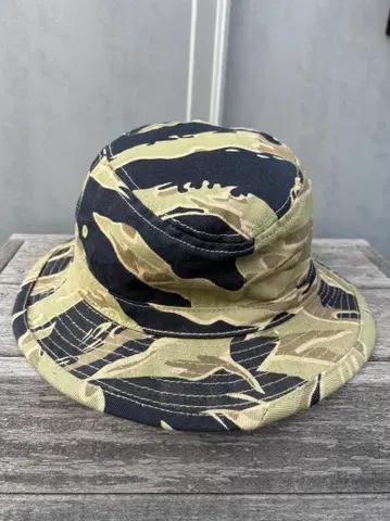 'Tiger Camo' Hat / 타이거 카모 버킷햇