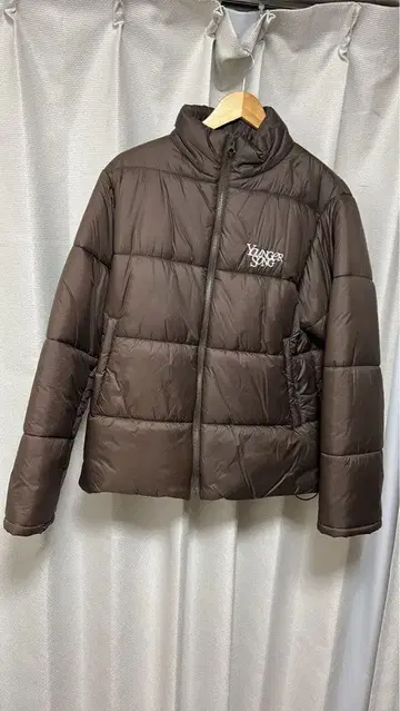 양거송 YOUNGER SONG 다운 브라운