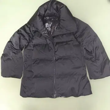 새상품급 UNIQLO +J 다운 볼륨 자켓 블랙