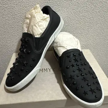 지미추 블랙 스타 스터드 슬립온