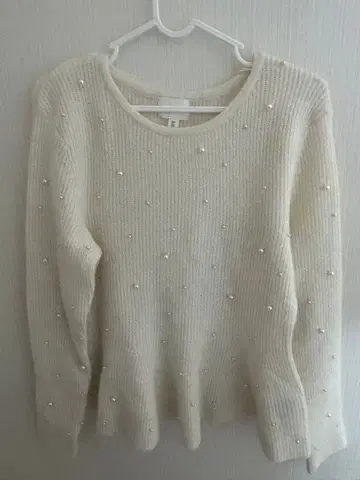 H&M 비즈 장식 페플럼 상의