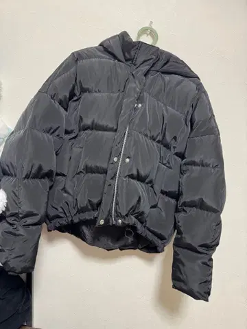 GYDA 숏 다운 코트