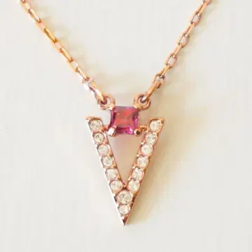 스와로브스키 Funk 목걸이