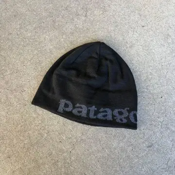 Patagonia 블랙 니트 모자