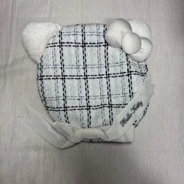 유니버셜 키티 트위드 베레모