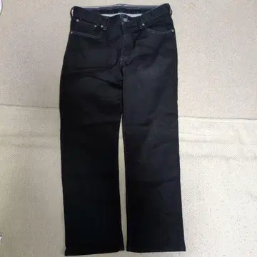 EDWIN 블랙 스트레이트 청바지 스트레치로 아주 편해요!