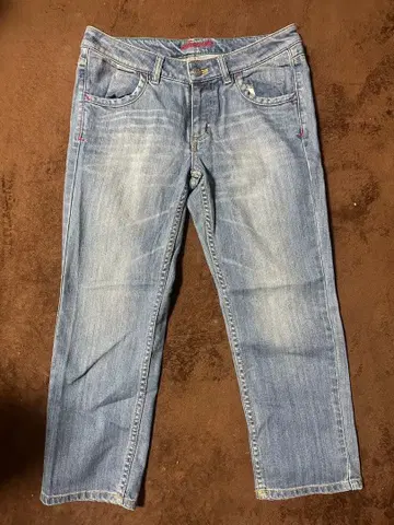 Lacoste 라이트 블루 데님 팬츠