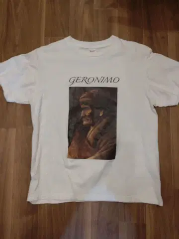 제 로니 모 T셔츠 M 사이즈