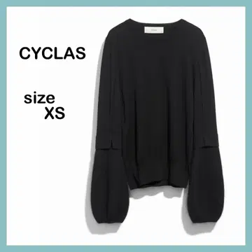 CYCLAS 블랙 컴팩트 니트 시클라스 봉긋한 소매 모헤어