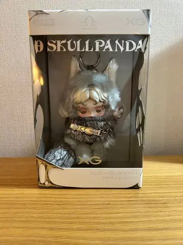 POP MART SKULLPANDA x XG 일본 한정판
