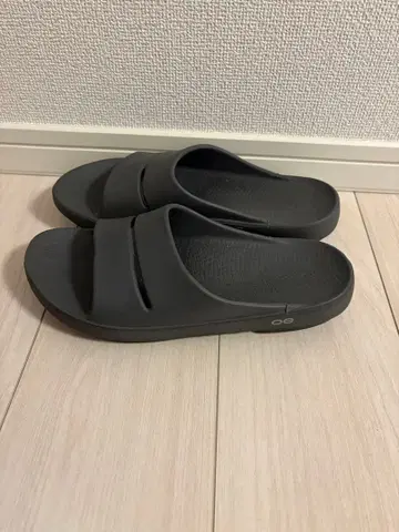 연내 한정 가격 oofos 샌들