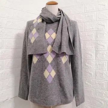 Leilian 머플러 포함 아가일 캐시미어 니트