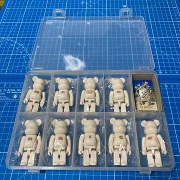 베어브릭 시리즈 47 베이직/풀컴프 8종 9체 세트