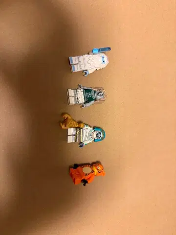 LEGO 미니 피규어 4개 세트