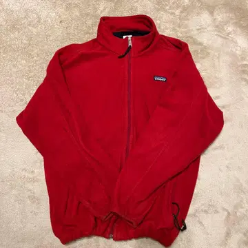 Patagonia 플리스 자켓 빨간색