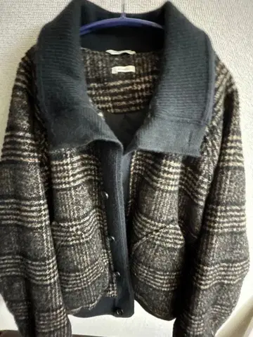 ZARA 리브 옷깃 절개 자켓 XL