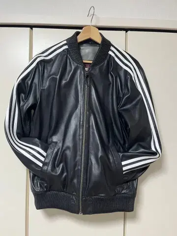 GABRIEL PARIS 블랙 가죽 자켓 L 사이즈