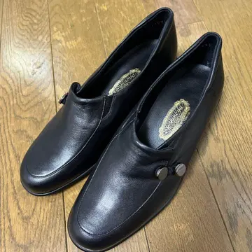 최종 가격! 미사용 긴자 요시노야 펌프스 23 블랙