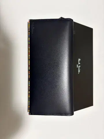 미사용 새상품 폴스미스 스트라이프 장지갑