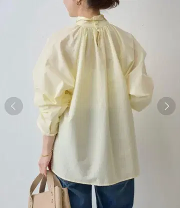 [ BEARDSLEY ] 하이넥 풀오버 소매 볼륨 셔츠