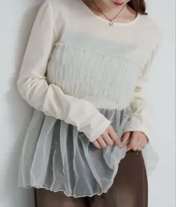 벨로아 튤 도킹 풀오버