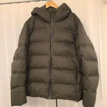 새상품급 UNIQLO 유니클로 심리스 다운 자켓 그린 올리브 XL