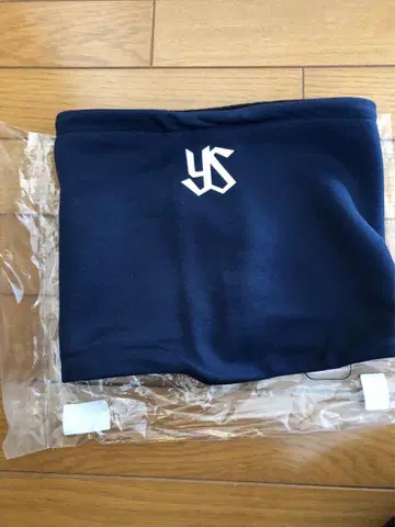 오늘 한정 세일 야쿠르트 스왈로스 넥워머