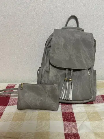 그레이 스웨이드풍 백팩 파우치 포함