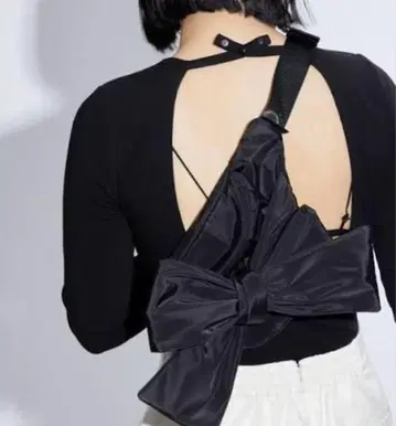 OUTDOOR PRODUCTS x Firsthand 별주 리본 허리백