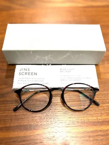 JINS 블루라이트 차단 안경